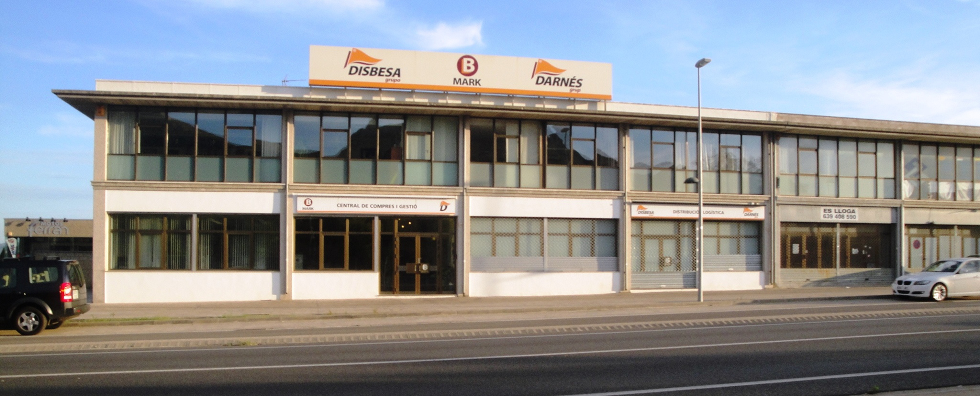 Façana edifici oficines 1